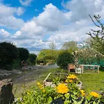 Gasthof A Magical Cosy Garden Yurt Tranaha