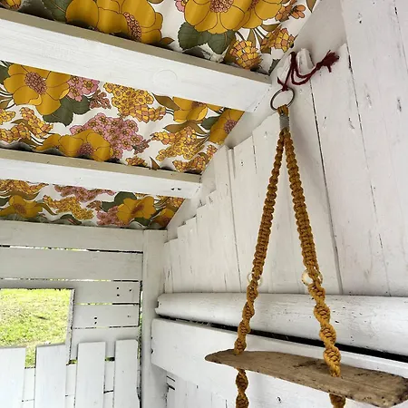 A Magical Cosy Garden Yurt 3* Tranaha
